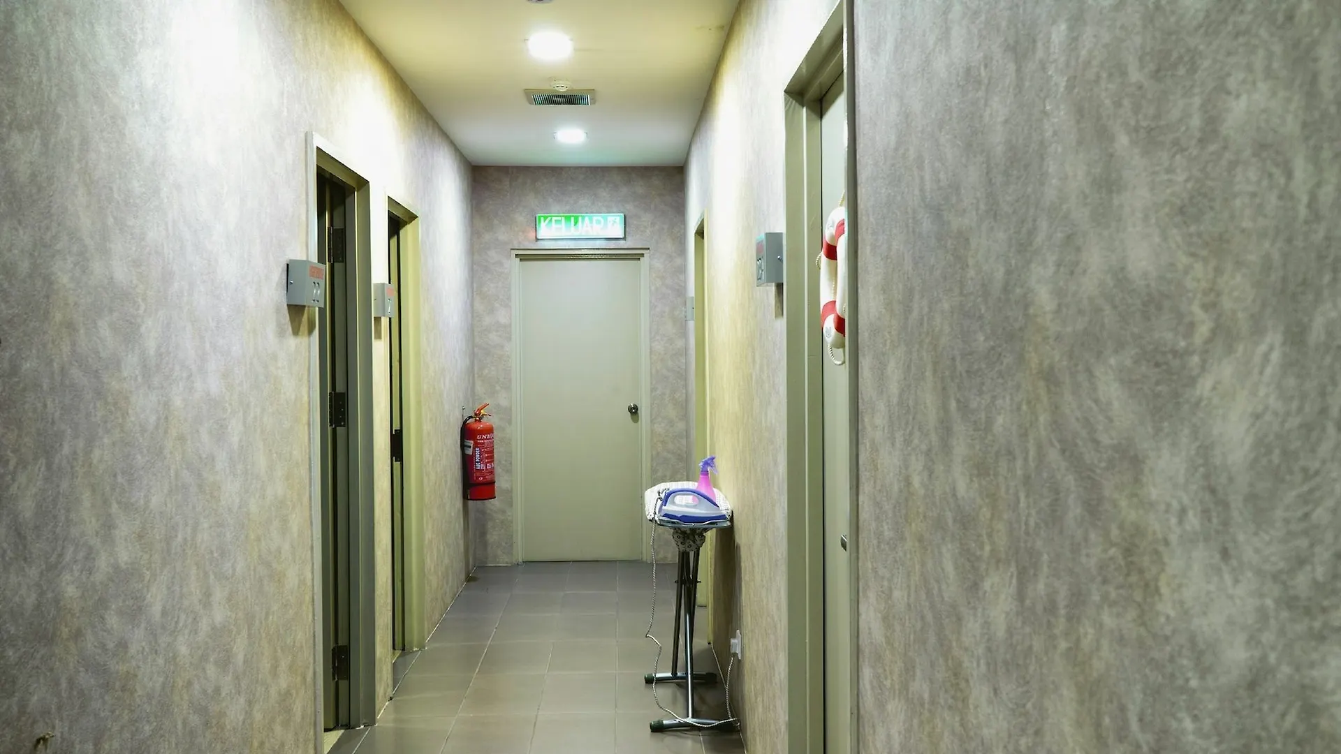 Lighthouse Hotel & Shortstay @ Damansara Uptown Petaling Jaya 3*,